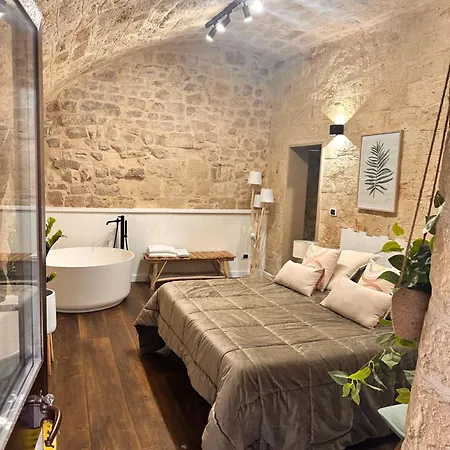 Bed & Breakfast Sisters 3*