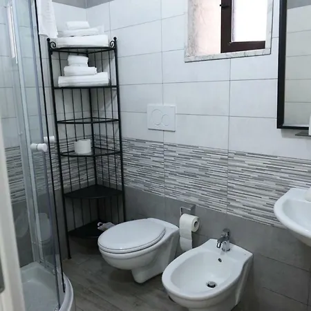 Bed & Breakfast Sisters 3*