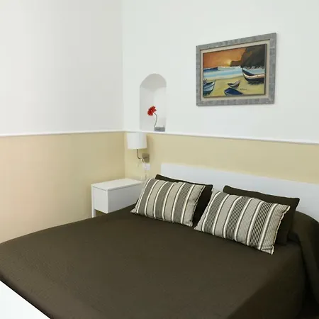 Sisters Bed & Breakfast Bari