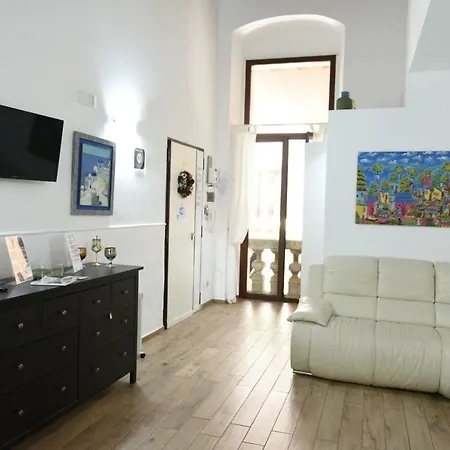 Bed & Breakfast Sisters 3*