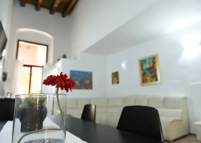 Sisters Bed & Breakfast