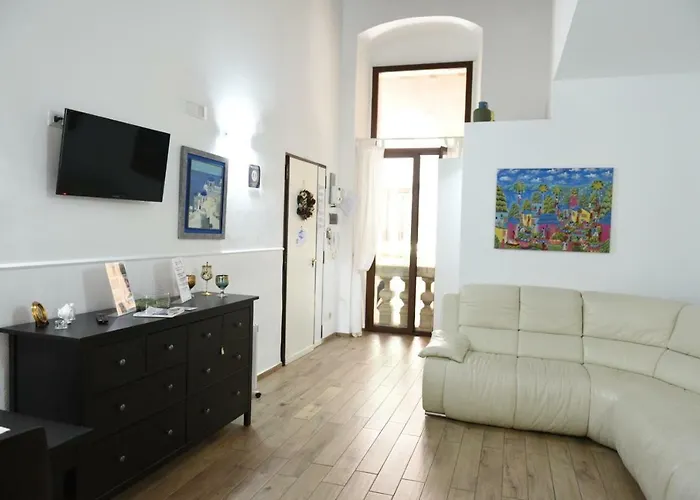 Bed & Breakfast Sisters 3*