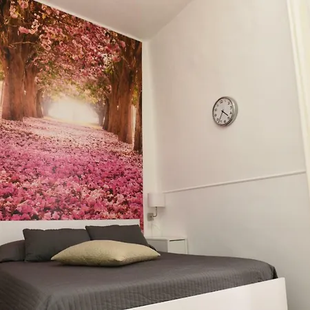 Sisters לינה וארוחת בוקר