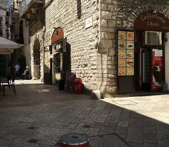 Sisters Bari